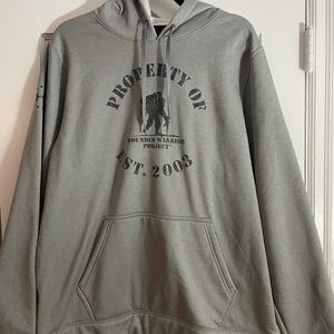 Under Armour sweatshirt